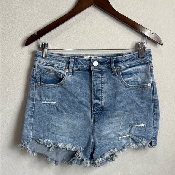 We The Free CRVY Button Fly Distressed Cutoff Jean Shorts 30x3" Size 29 - Picture 2 of 6